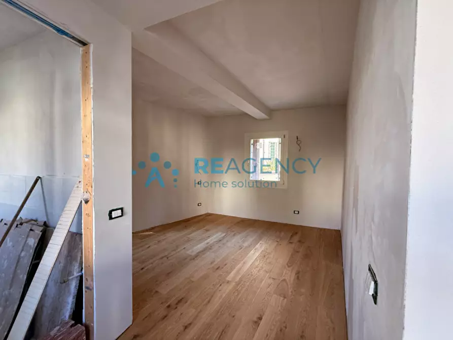 Immagine 4 di Appartamento in vendita  in Contra' della Fossetta, 7 a Vicenza