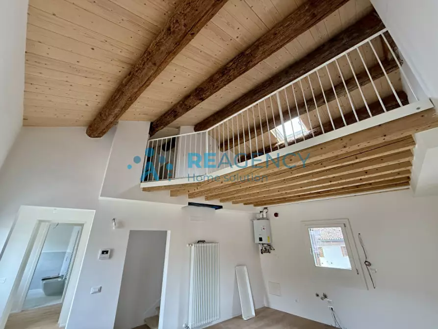 Immagine 6 di Appartamento in vendita  in Contra' della Fossetta, 7 a Vicenza