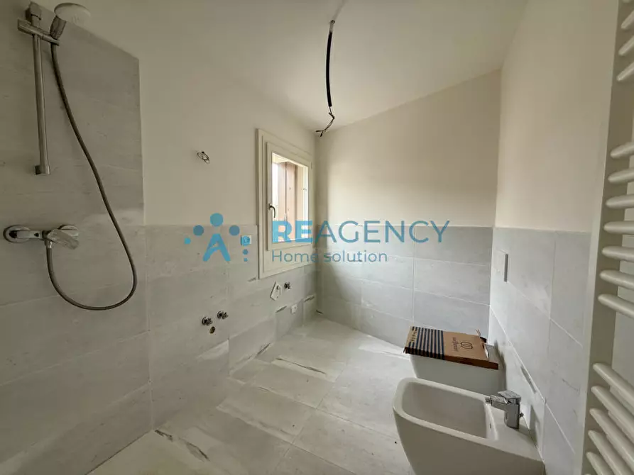 Immagine 9 di Appartamento in vendita  in Contra' della Fossetta, 7 a Vicenza