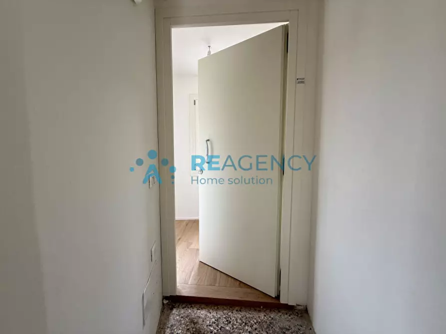 Immagine 19 di Appartamento in vendita  in Contra' della Fossetta, 7 a Vicenza