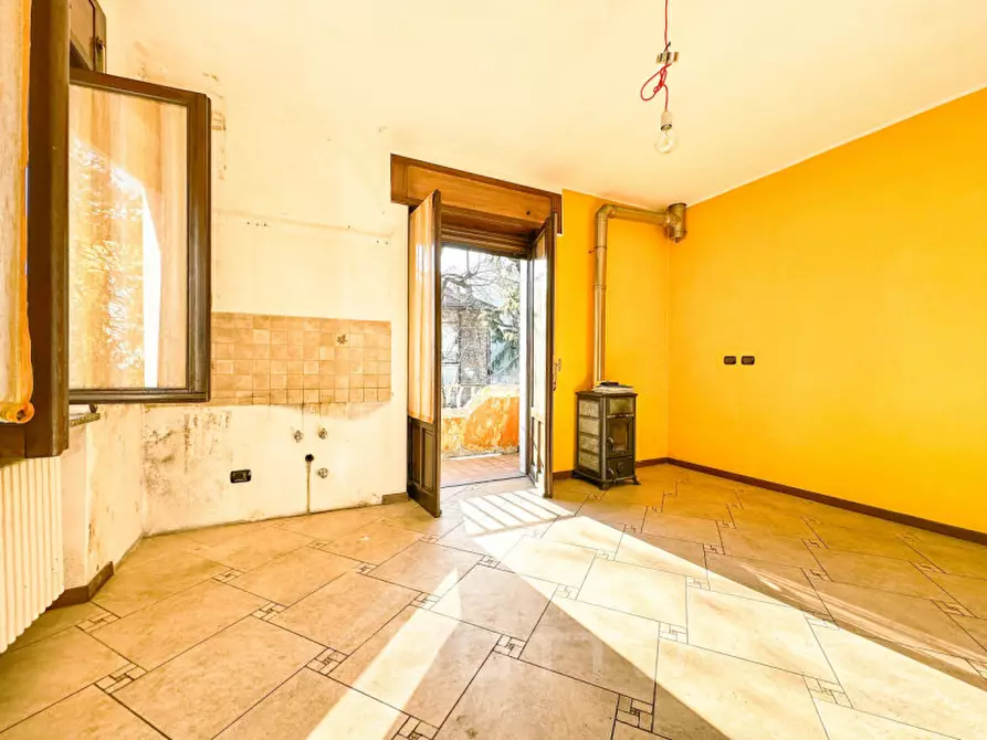 Immagine 1 di Casa indipendente in vendita  in viale rimembranze 64 a Borgosesia