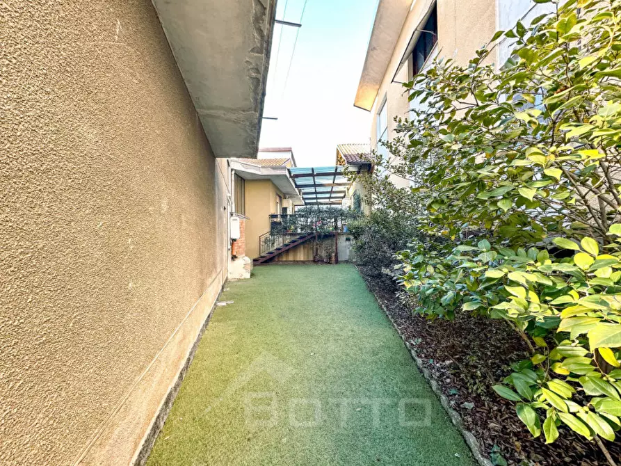 Immagine 24 di Casa indipendente in vendita  in viale rimembranze 64 a Borgosesia