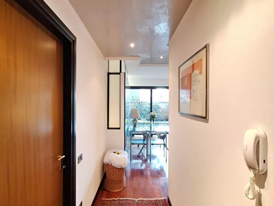 Immagine 3 di Appartamento in vendita  in Viale Tre Martiri a Rovigo