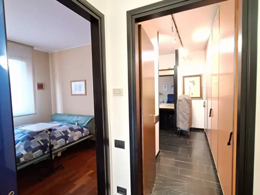 Immagine 21 di Appartamento in vendita  in Viale Tre Martiri a Rovigo