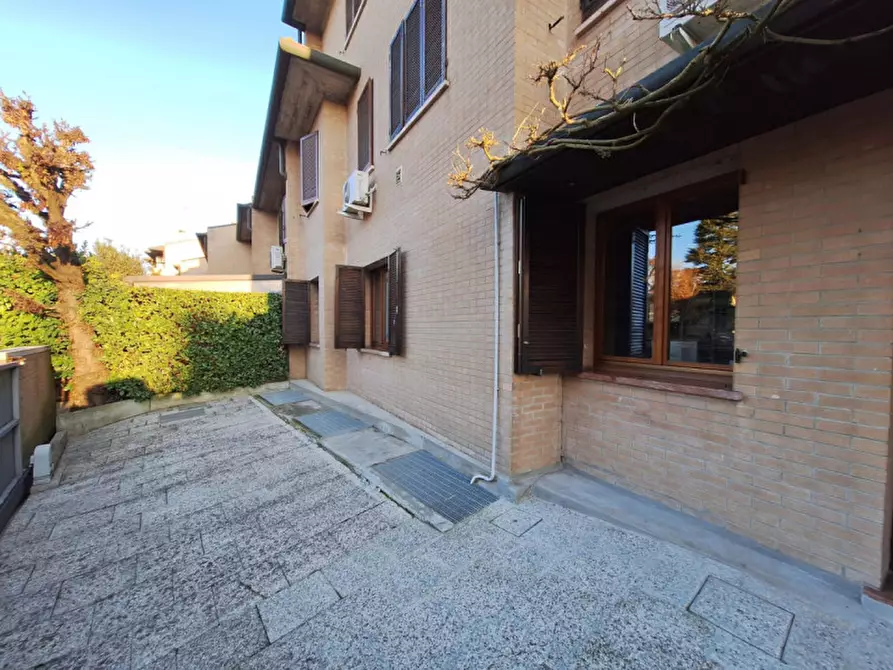 Immagine 32 di Appartamento in vendita  in Viale Tre Martiri a Rovigo