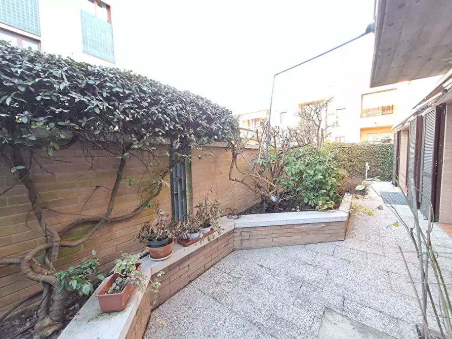 Immagine 37 di Appartamento in vendita  in Viale Tre Martiri a Rovigo