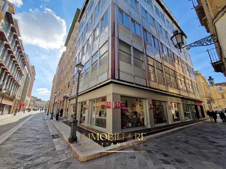 Immagine 28 di Appartamento in vendita  in Via Matteotti 11 a Lecce