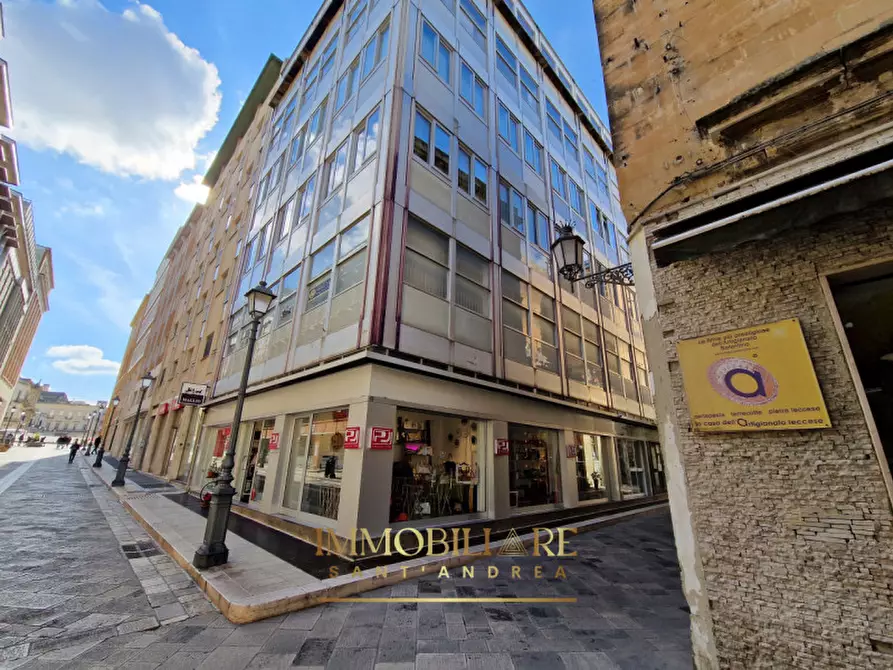 Immagine 29 di Appartamento in vendita  in Via Matteotti 11 a Lecce