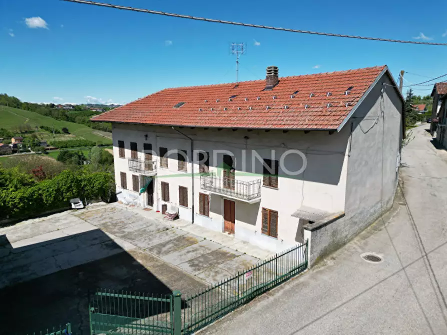 Immagine 2 di Casa bifamiliare in vendita  in Via Moriondo snc a Priocca