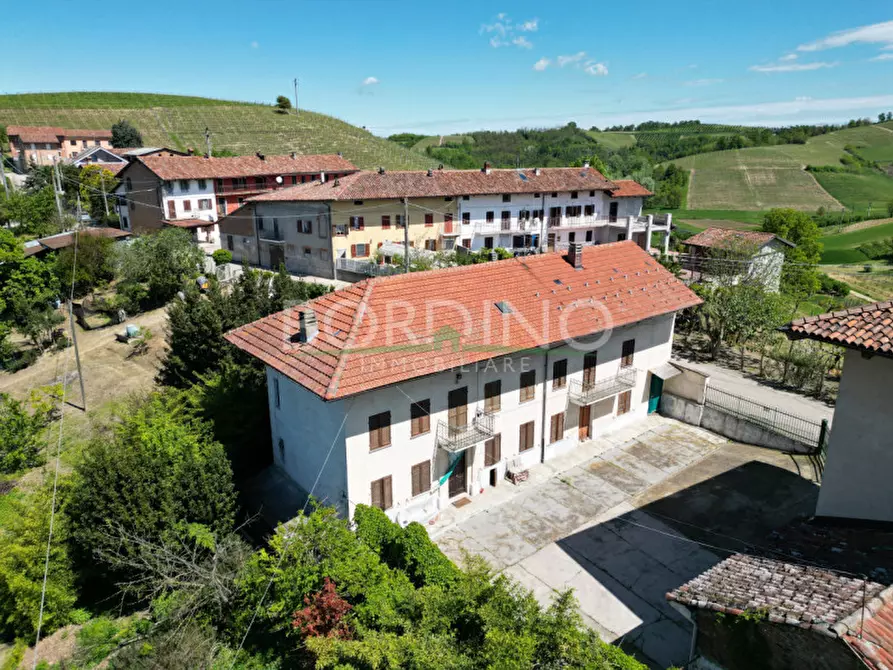 Immagine 2 di Casa bifamiliare in vendita  in Via Moriondo snc a Priocca