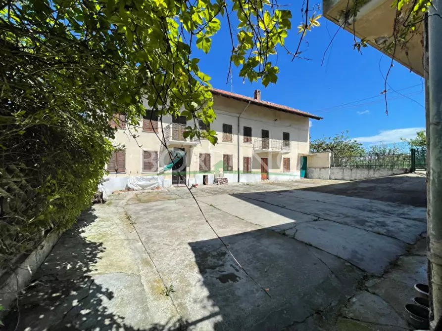 Immagine 4 di Casa bifamiliare in vendita  in Via Moriondo snc a Priocca