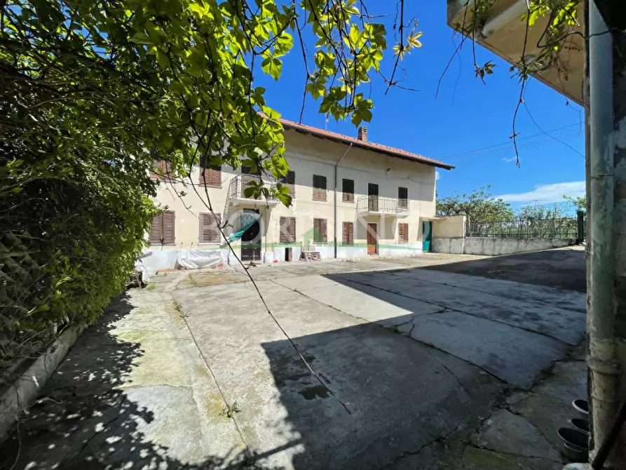 Immagine 10 di Casa bifamiliare in vendita  in Via Moriondo snc a Priocca