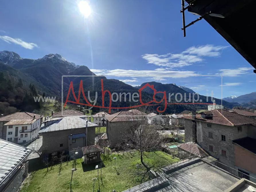 Immagine 8 di Attico in vendita  in via Trieste a Domegge Di Cadore