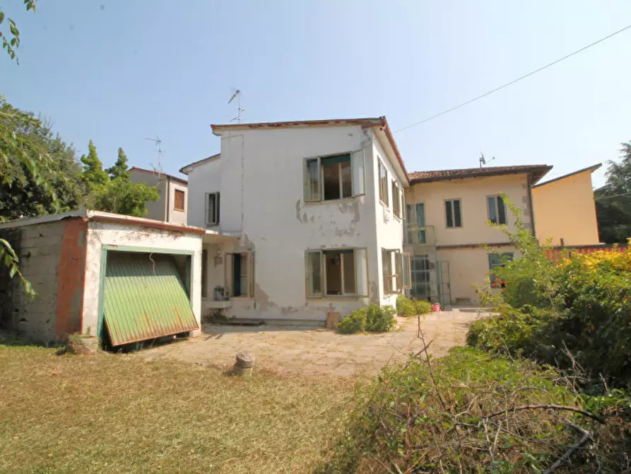 Immagine 12 di Casa bifamiliare in vendita  in Via Camillo Benso Conte di Cavour a Cinto Euganeo