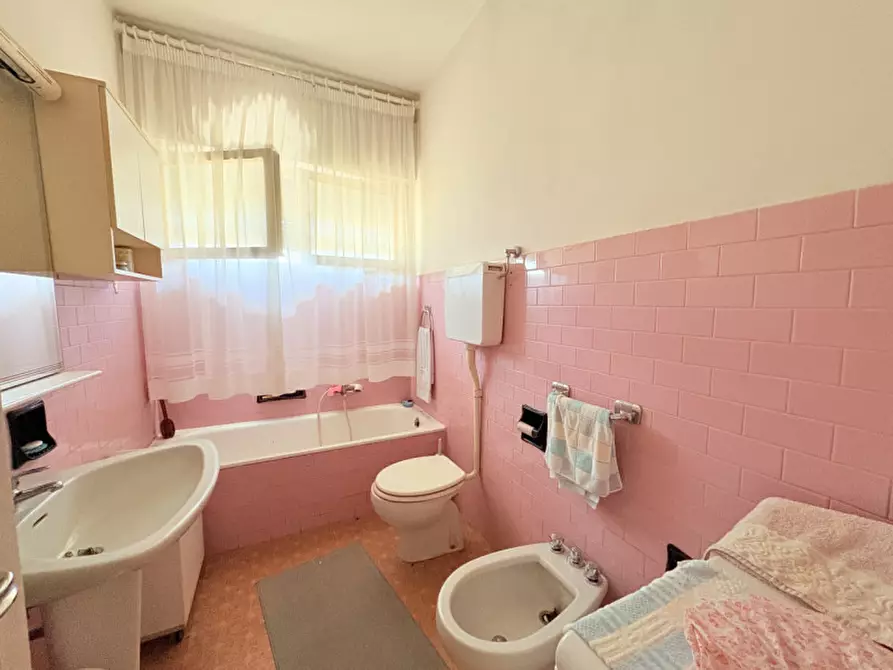 Immagine 8 di Appartamento in vendita  in Via Dante Alighieri a Battaglia Terme