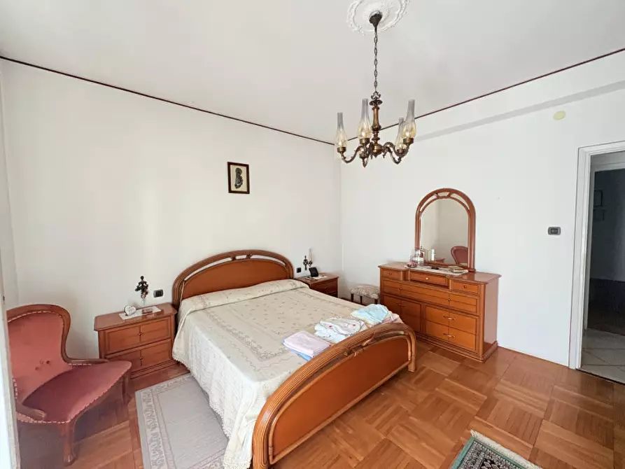 Immagine 14 di Appartamento in vendita  in Via Dante Alighieri a Battaglia Terme