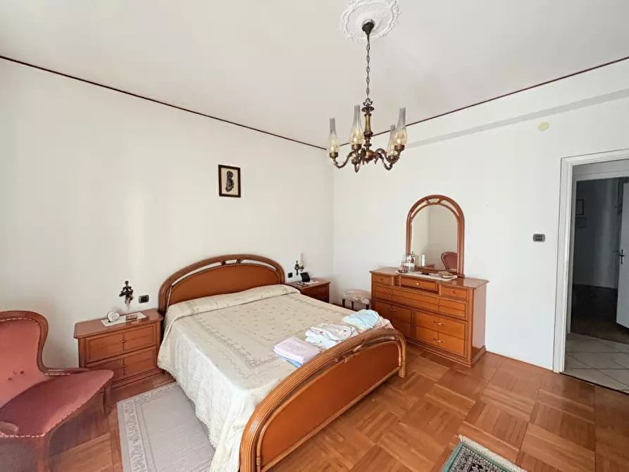 Immagine 16 di Appartamento in vendita  in Via Dante Alighieri a Battaglia Terme