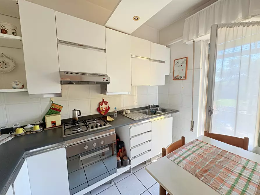 Immagine 23 di Appartamento in vendita  in Via Dante Alighieri a Battaglia Terme