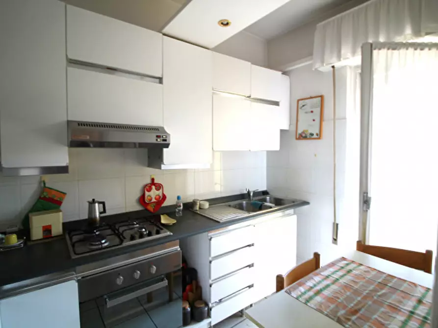 Immagine 26 di Appartamento in vendita  in Via Dante Alighieri a Battaglia Terme