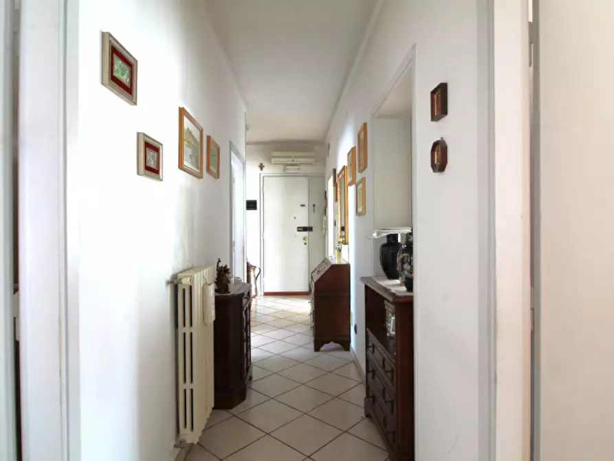 Immagine 37 di Appartamento in vendita  in Via Dante Alighieri a Battaglia Terme