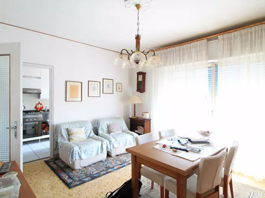 Immagine 41 di Appartamento in vendita  in Via Dante Alighieri a Battaglia Terme