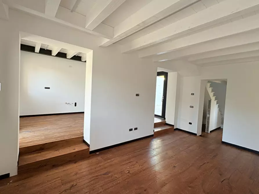 Immagine 25 di Villetta a schiera in vendita  in Via dei Momoli a Galzignano Terme