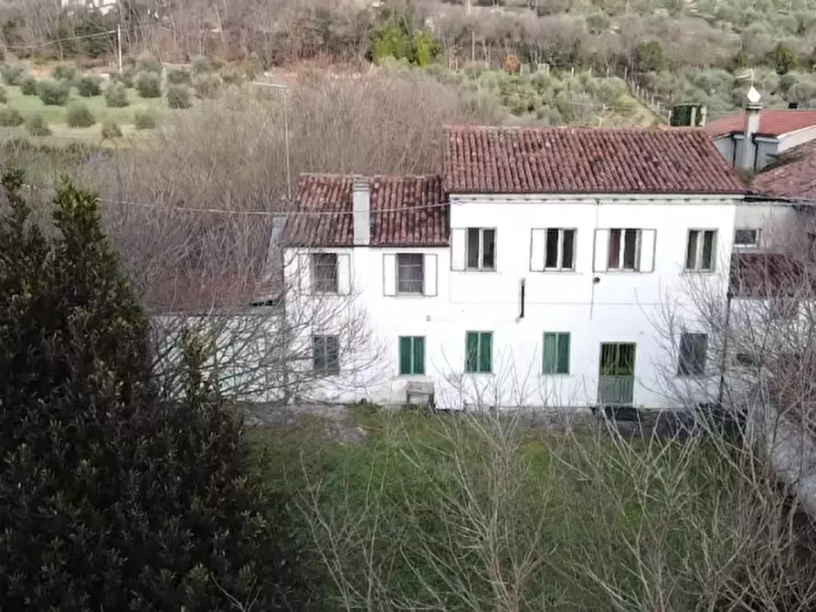 Immagine 2 di Casa bifamiliare in vendita  in Via Costa a Arqua' Petrarca