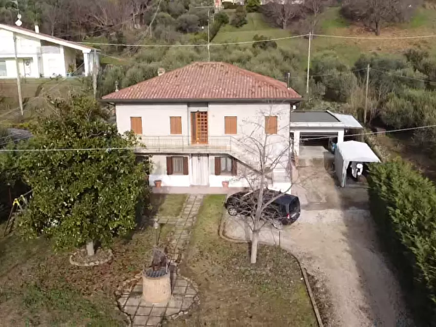 Immagine 3 di Casa indipendente in vendita  in Via Pascoli a Galzignano Terme