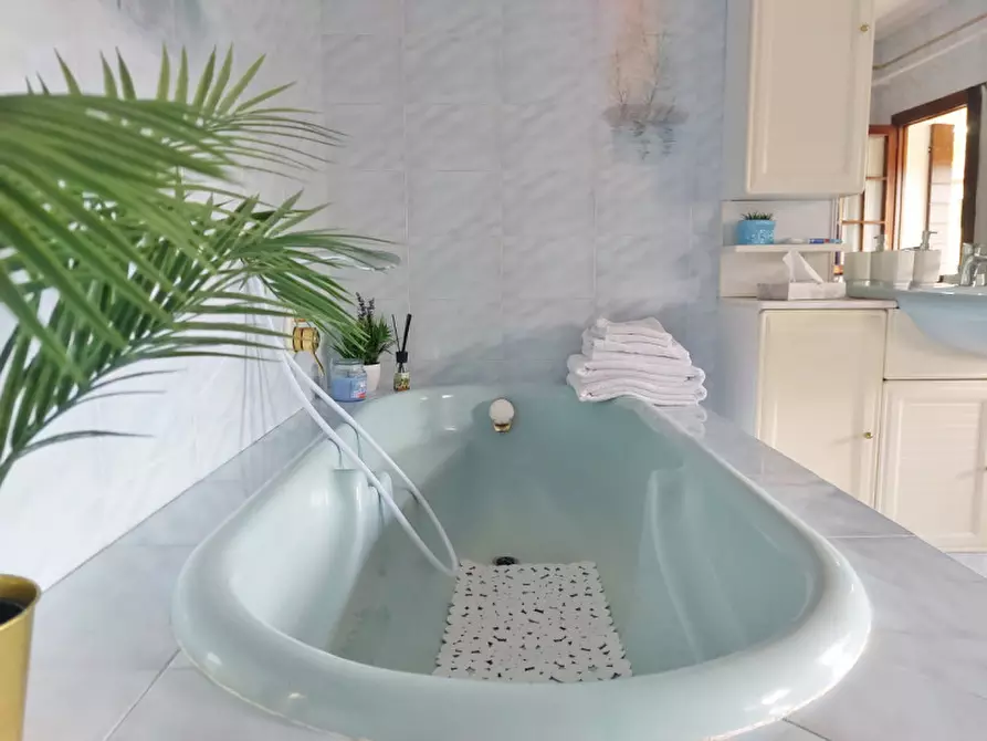 Immagine 15 di Casa bifamiliare in vendita  in Via Porto a Galzignano Terme