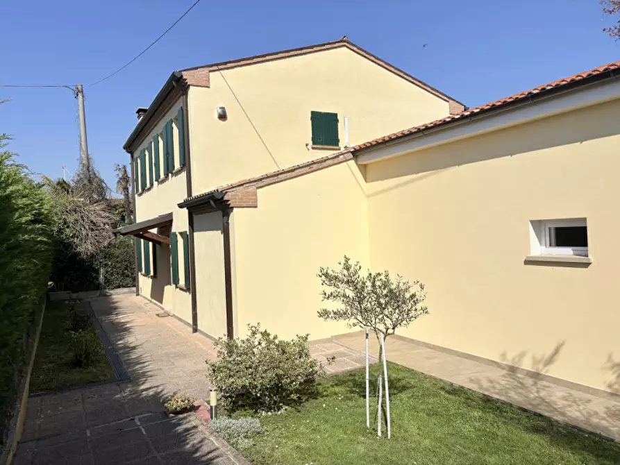 Immagine 7 di Casa indipendente in vendita  in Via Maggiore a Battaglia Terme