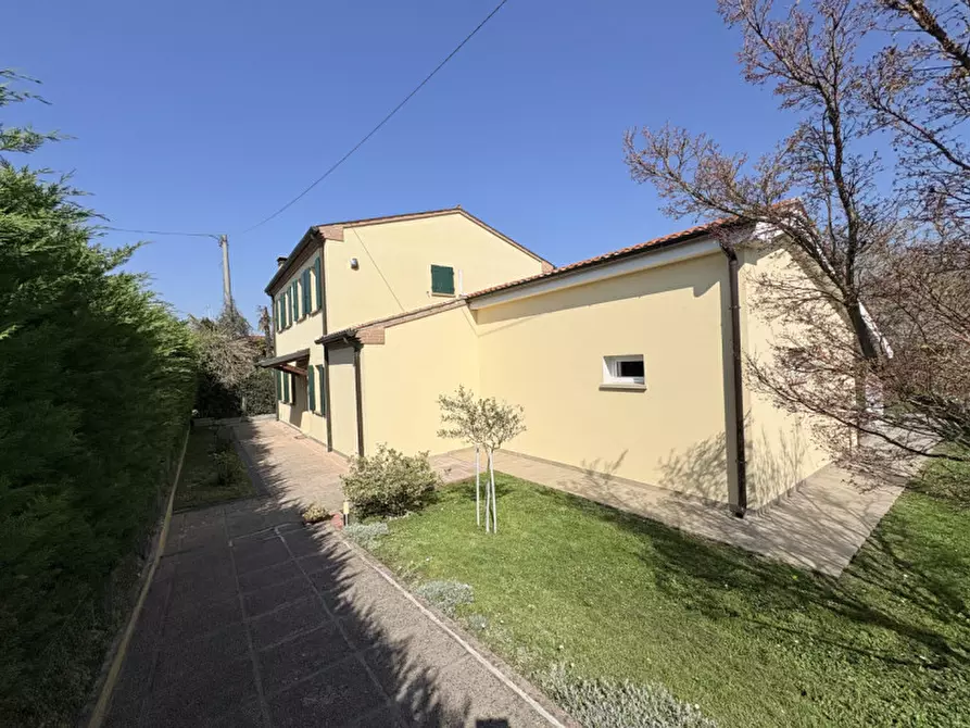 Immagine 8 di Casa indipendente in vendita  in Via Maggiore a Battaglia Terme
