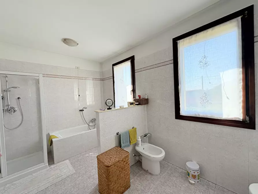 Immagine 23 di Casa indipendente in vendita  in Via Maggiore a Battaglia Terme