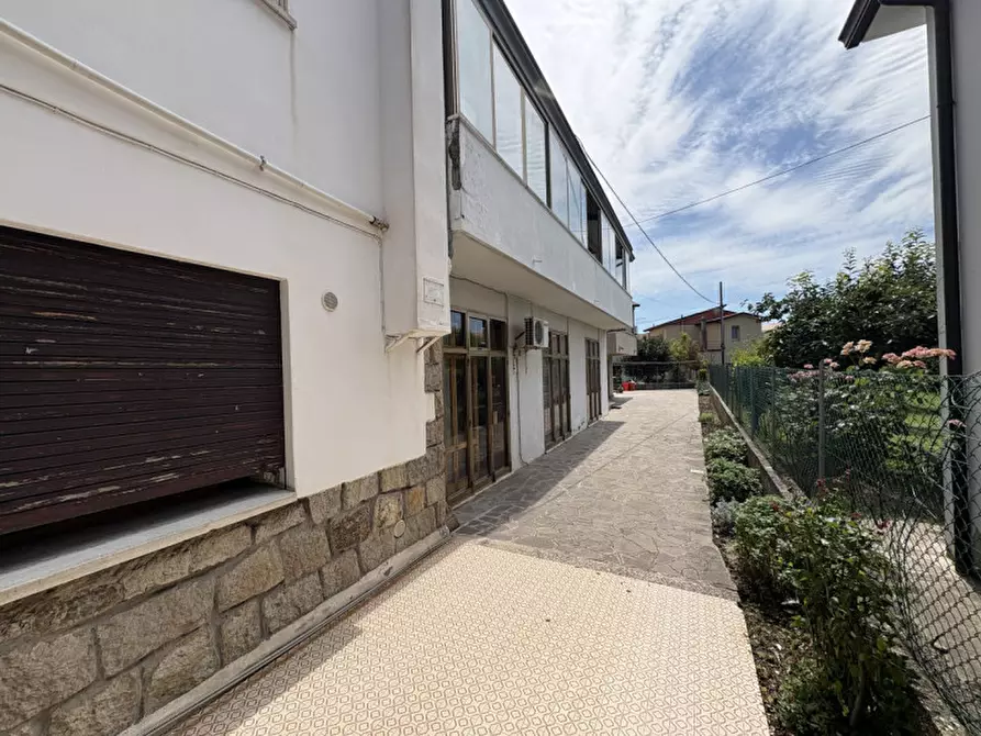 Immagine 5 di Appartamento in vendita  in Via Francesco Petrarca a Battaglia Terme