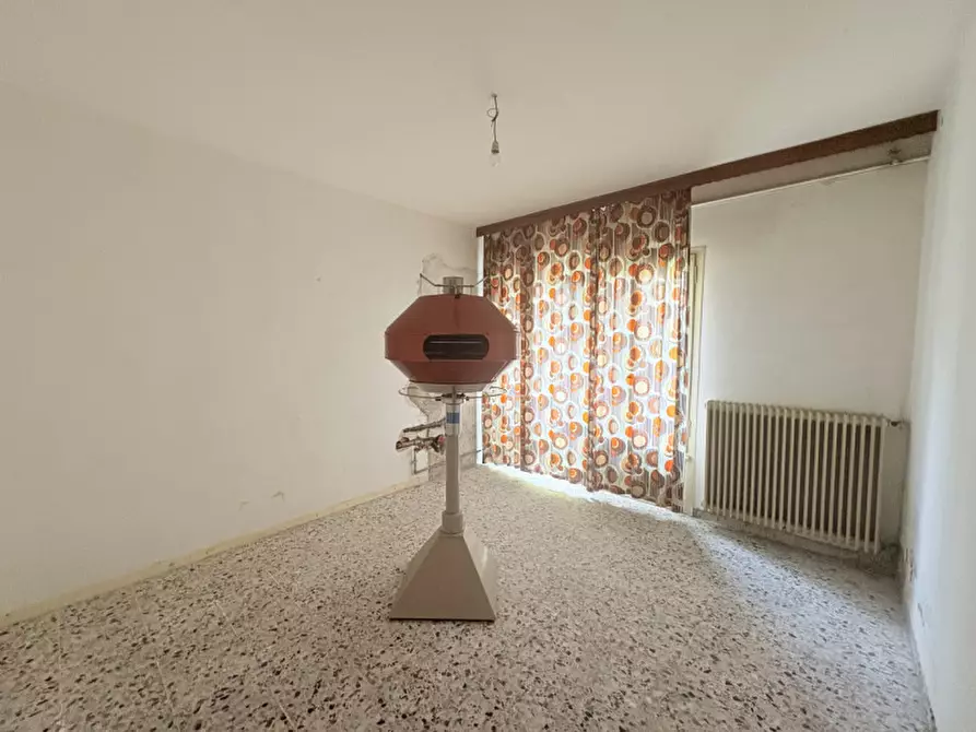 Immagine 11 di Appartamento in vendita  in Via Francesco Petrarca a Battaglia Terme