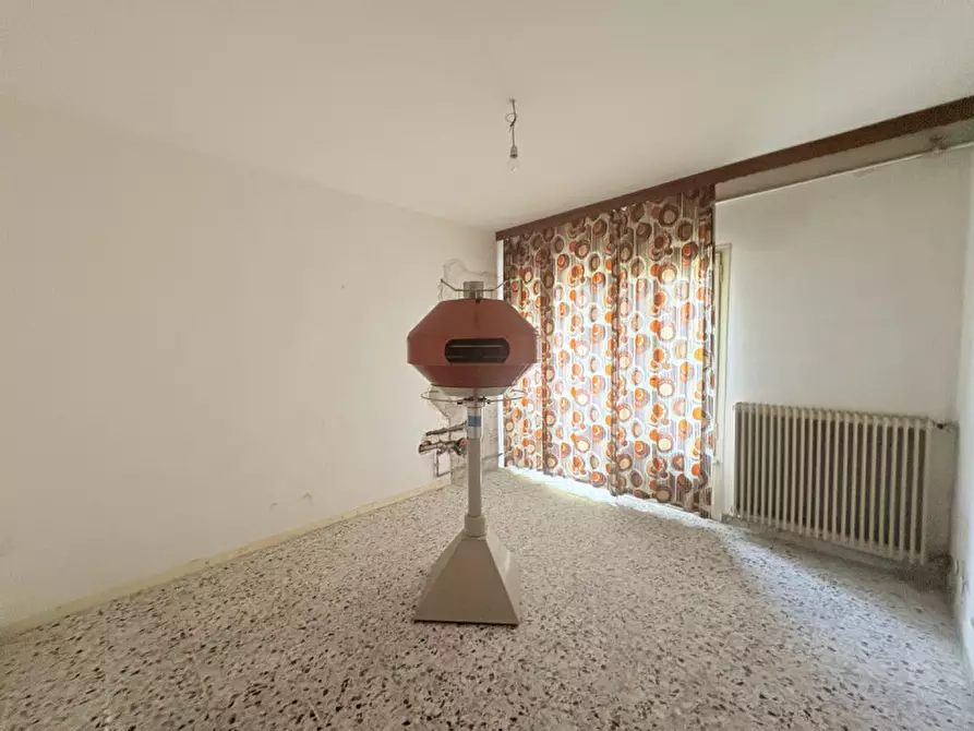 Immagine 12 di Appartamento in vendita  in Via Francesco Petrarca a Battaglia Terme