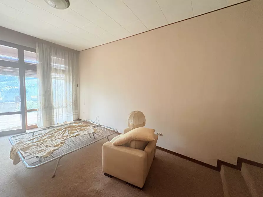 Immagine 20 di Appartamento in vendita  in Via Francesco Petrarca a Battaglia Terme