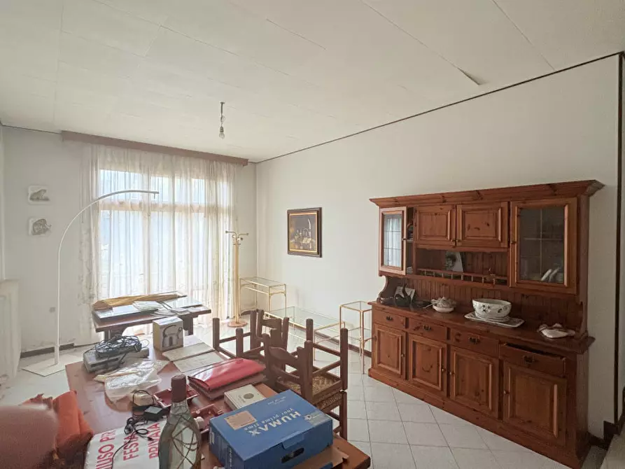 Immagine 30 di Appartamento in vendita  in Via Francesco Petrarca a Battaglia Terme