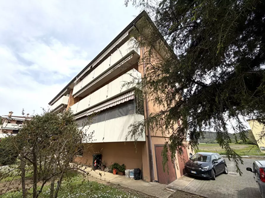 Immagine 2 di Appartamento in vendita  in Via Mohringer a Battaglia Terme