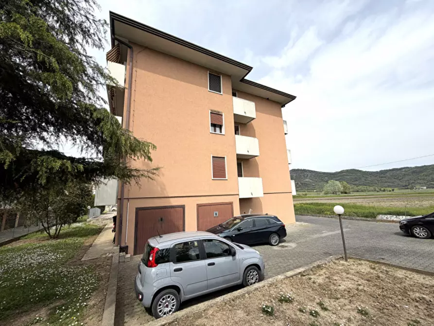 Immagine 4 di Appartamento in vendita  in Via Mohringer a Battaglia Terme