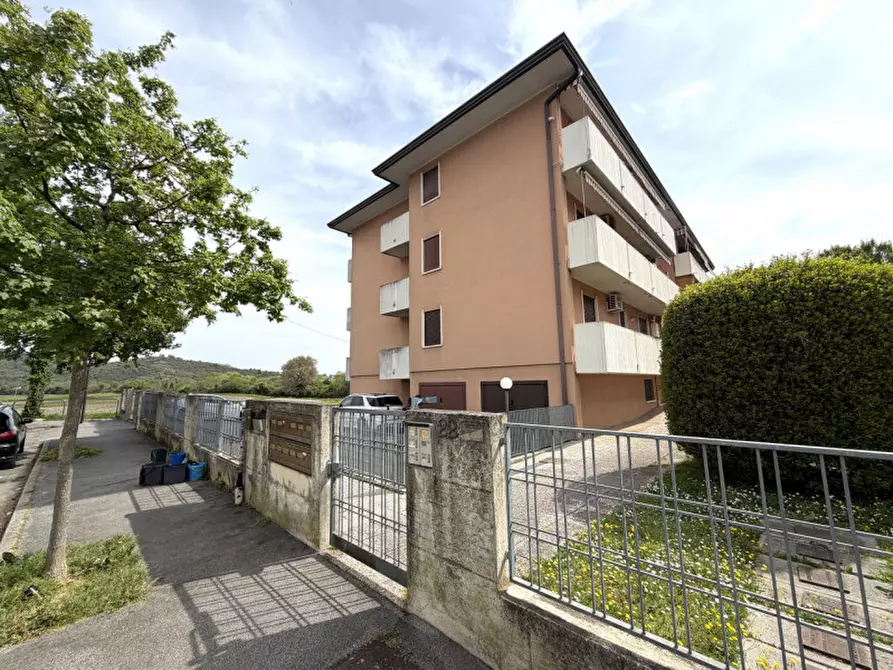Immagine 5 di Appartamento in vendita  in Via Mohringer a Battaglia Terme