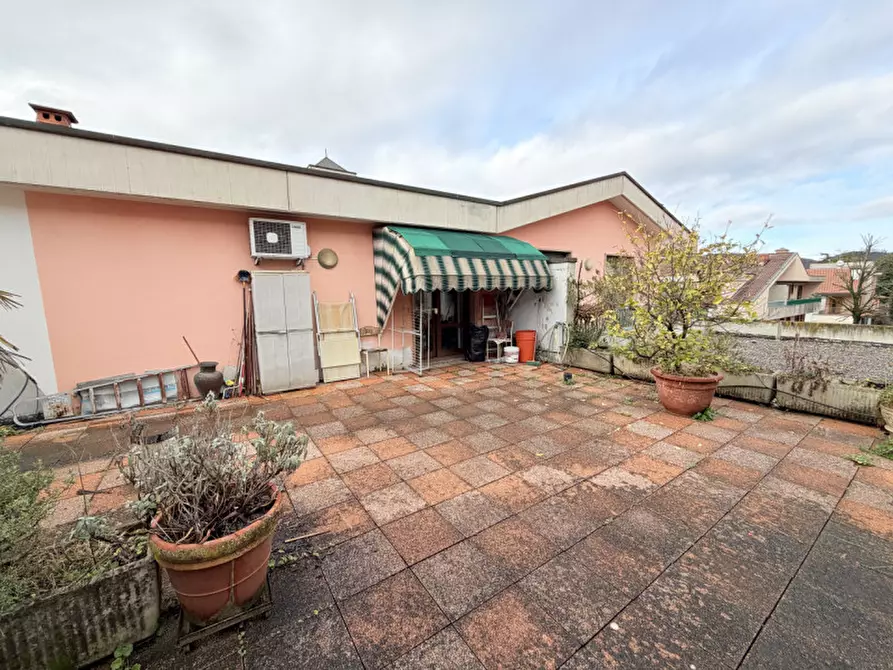 Immagine 11 di Appartamento in vendita  in Viale Colli Euganei a Battaglia Terme