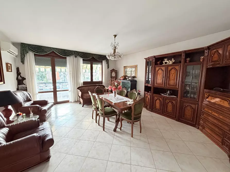 Immagine 20 di Appartamento in vendita  in Viale Colli Euganei a Battaglia Terme