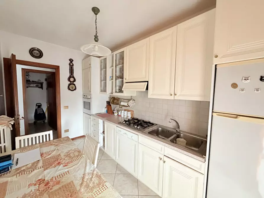 Immagine 23 di Appartamento in vendita  in Viale Colli Euganei a Battaglia Terme