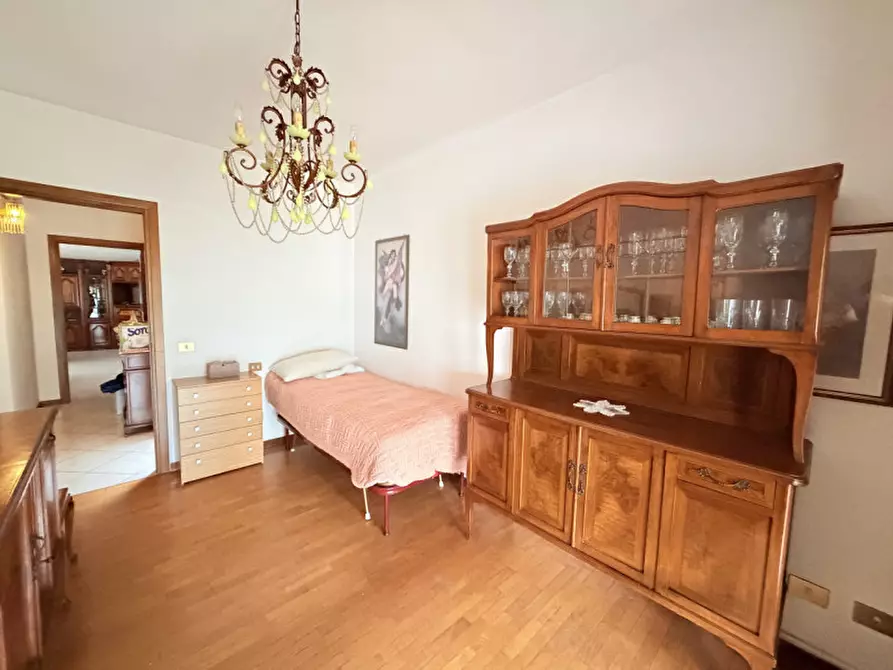 Immagine 31 di Appartamento in vendita  in Viale Colli Euganei a Battaglia Terme