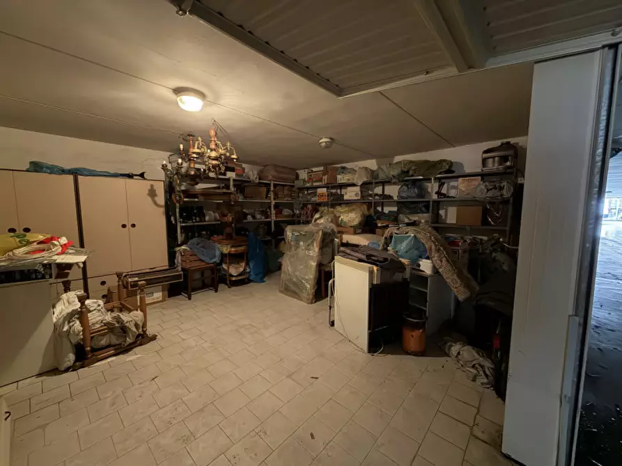 Immagine 39 di Appartamento in vendita  in Viale Colli Euganei a Battaglia Terme