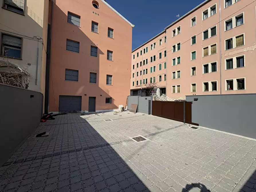 Immagine 8 di Appartamento in vendita  in Via Pescheria a Battaglia Terme