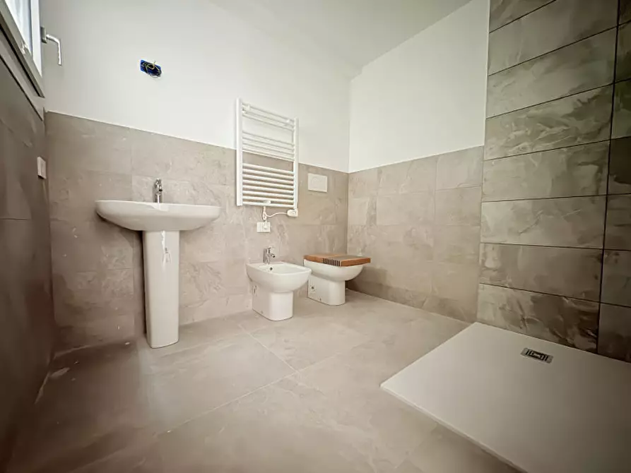 Immagine 24 di Appartamento in vendita  in Via Pescheria a Battaglia Terme