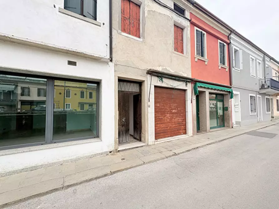 Immagine 2 di Villetta a schiera in vendita  in via terme 25 a Battaglia Terme