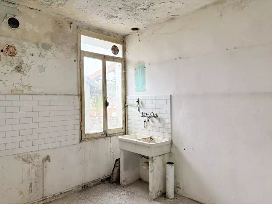 Immagine 10 di Villetta a schiera in vendita  in via terme 25 a Battaglia Terme