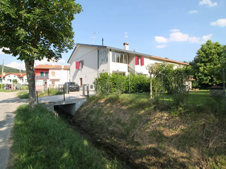 Immagine 2 di Appartamento in vendita  in Via Roberto Ferruzzi a Torreglia